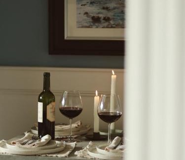 Newcastle House | Escape to The Hikers House: Oceanfront Bliss Awaits