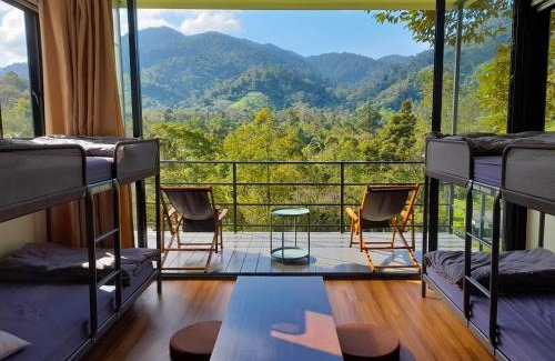 Janda Baik Resort | Relaxing Retreat at The Hill with Pool & Family Amenities