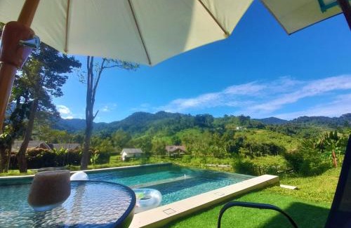 Janda Baik Resort | Relaxing Retreat at The Hill with Pool & Family Amenities