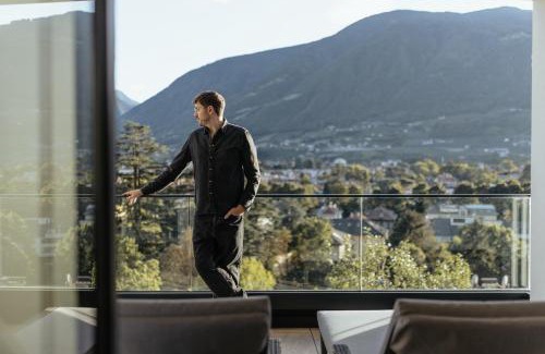 Merano Apartment | Elegant Retreat at The Hills Merano - Rated 10/10 by Guests