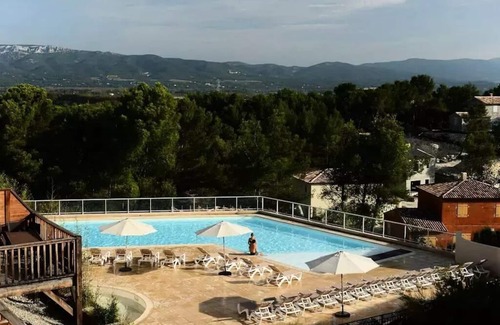 Pont Royal Apartment | Relaxing Retreat at The Hills of Pont Royal in Provence