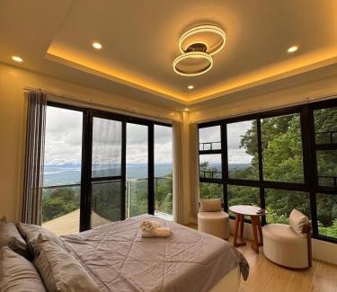 Laurel Villa | The Hillside Villa Tagaytay