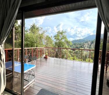 Bukit Tinggi Apartment | Family-Friendly Retreat at The Hillview Inn Meranti Park