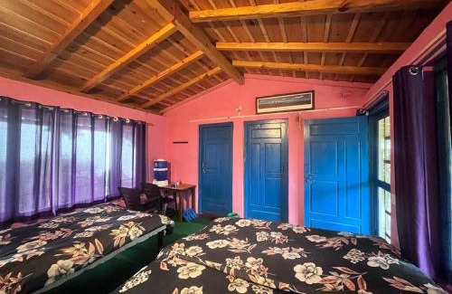 Almora House | Pet-Friendly Getaway at The Himalayan Heaven Home Stay