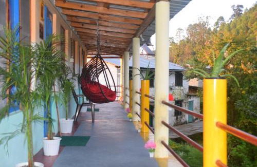 Almora House | Pet-Friendly Getaway at The Himalayan Heaven Home Stay