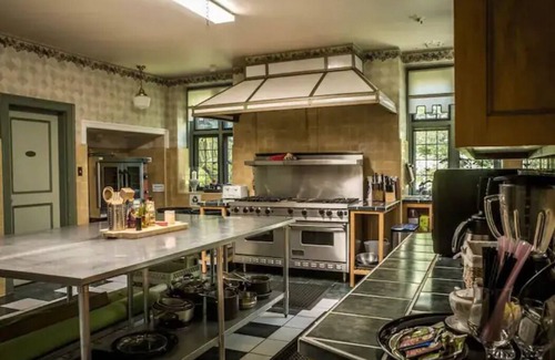 Lebanon House | Discover The Historic Brasenhill Mansion with Ocean Views