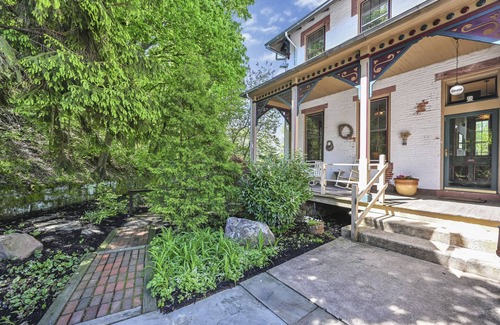 Lebanon - Pine Grove House | Discover The Historic Cornwall Inn with Ocean Views & Spa