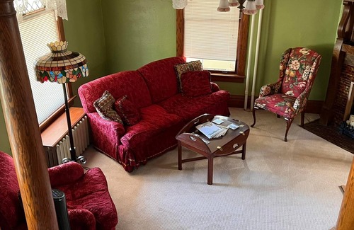Highmore House | Unforgettable Stays at The Homecoming in Highmore, SD