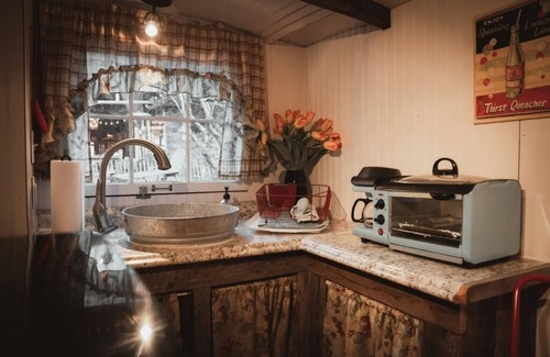 Franklin Other | Experience The Homestead at GratiDude Ranch: 10/10 Stay!