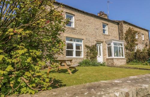 Hawes House | Family-Friendly Stay at The Homestead - 4 Star Excellence