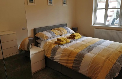 Par Apartment | Cozy Honeypot Apartment near Eden Project & Beautiful Beaches