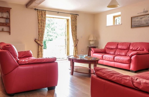 Tenbury Wells House | Pet-Friendly Retreat at The Hop Kiln, Tenbury Wells