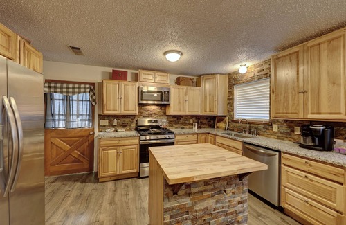 Ingram House | The Hope House: Perfect for Families, Close to Guadalupe River
