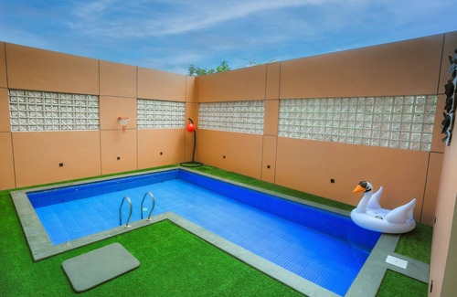 Pacitan Hotel | Discover The Horizontal Hotel Pacitan with Family-Friendly Perks