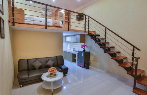 Pacitan Hotel | Discover The Horizontal Hotel Pacitan with Pool & Breakfast