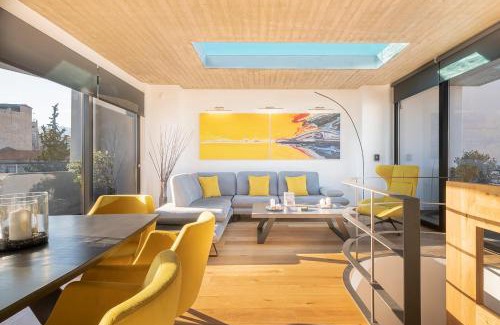 Thissio Apartment | Unforgettable HostMaster Skyline Pool Oasis Penthouse Retreat