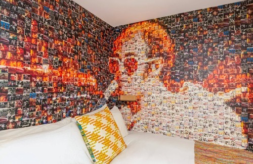 Eureka Valley Hotel | Discover the Hotel Castro in the Historic Castro District
