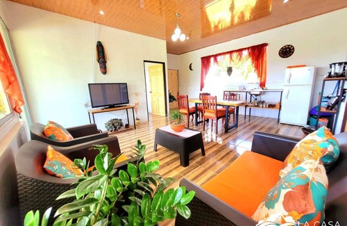 Canton Guatuso House | Discover The House on the Hill: Ocean View & Spa Amenities