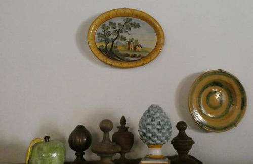 Campello sul Clitunno House | Oceanfront Escape at The House in the Castle