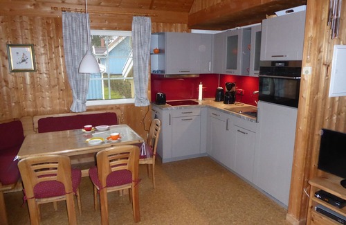 Userin House | Tranquil Retreat at Müritz National Park with Pool & Ocean View