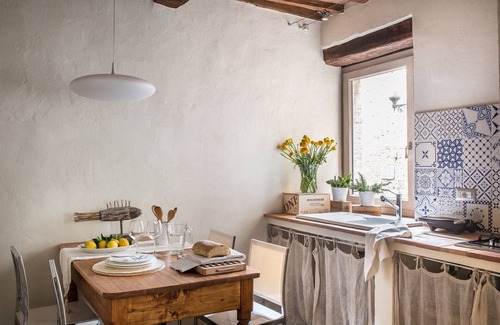 Castelnuovo dell'Abate House | Relax at The House of Alice with Oceanfront Views