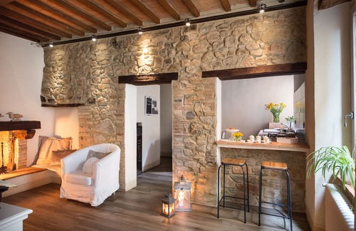 Castelnuovo dell'Abate House | Relax at The House of Alice with Oceanfront Views