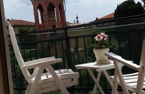 Levanto Apartment | Discover The House of Ambra: Beachfront Bliss Awaits