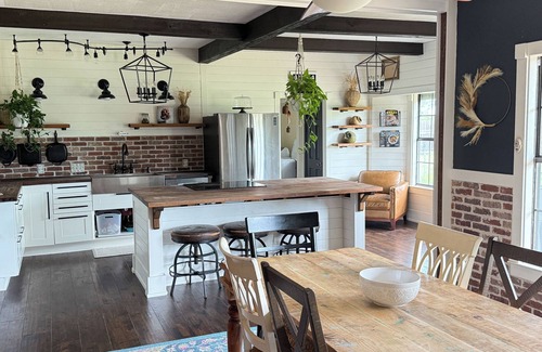 Round Rock House | The House of Proverbs-All about our Heavenly Father, Family and Good Fellowship!