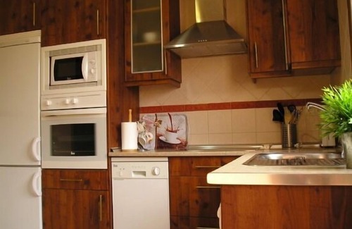 Casla Cottage | Guest Rated 10/10: The House of the Azas for Families