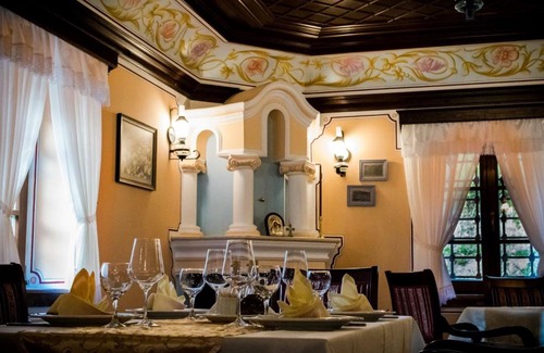 North Macedonia Hotel | Inviting House of the Miyaks: Rated 9/10 with Great Amenities