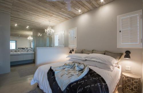 Kenton on Sea Hotel | Ocean View Comfort at The House Quarters - Rated 9/10