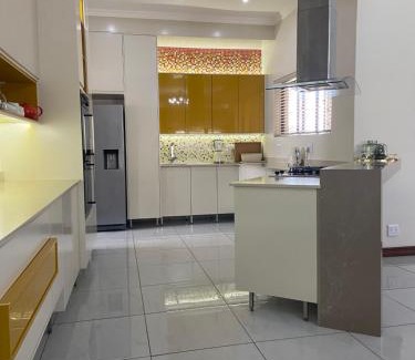 Hazyview House | Experience The House: Family-Friendly with Pool & 9.8 Rating