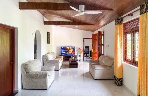 Panadura Apartment | The Hub Panadura - Cozy, Convenient & Spacious Apartment