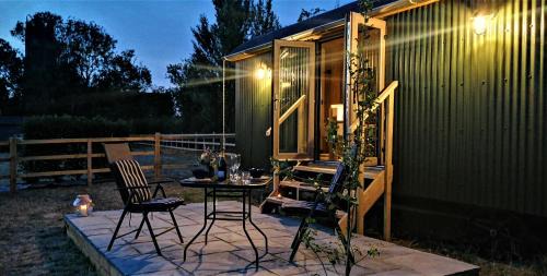 Brisley Other | Exceptional Stay at The Huddle in Big Sky, Brisley