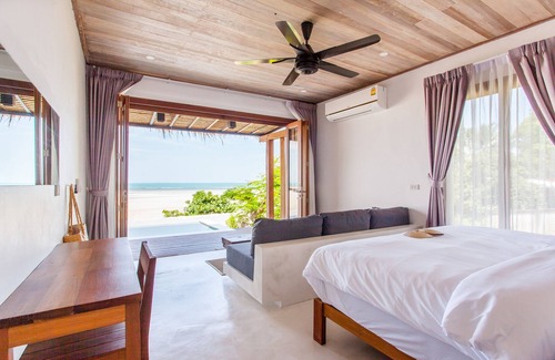 Ang Thong Hotel | Experience The Humble Villas: Guest Rated 9.8 with Pools