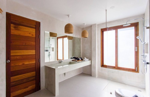 Ang Thong Hotel | Experience The Humble Villas: Guest Rated 9.8 with Pools