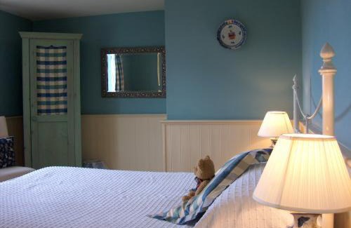 Cameley Hotel | Pet-Friendly Getaway at The Hunters Rest Inn - 4 Stars