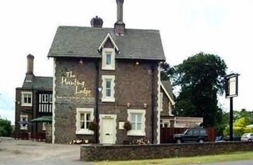 Barrow Upon Soar House | Discover The Hunting Lodge: 4-Star Family-Friendly Escape