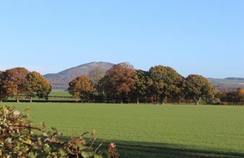 Little Wenlock Hotel | Experience The Huntsman of Little Wenlock: 4-Star Retreat