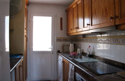 Lo Rufete House | Ideal 3-Bed Home with Outdoor Space and Games Room