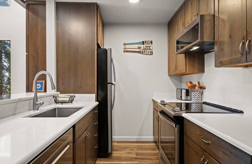 Kings Beach House | The Ideal Retreat - Tahoe, Tennis, Swimming Pool, & More