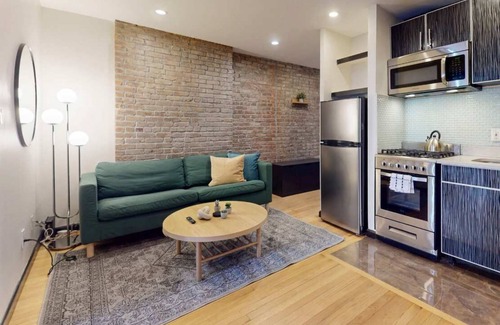 Peter Cooper Village Apartment | Discover The Gram XXI: Family-Friendly Getaway Awaits