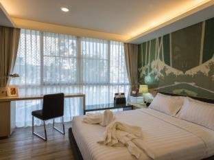 Ban Lam Rua Taek Hotel | Relax at The Idle Hotel and Residence with Ocean Views