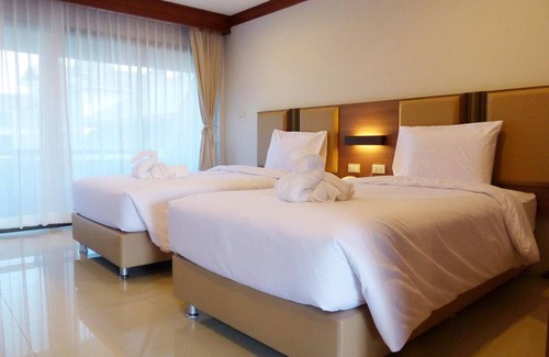 Nan Hotel | Budget-Friendly Stay at The Impress Nan Hotel with Pool