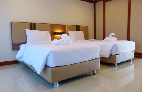 Nan Hotel | Budget-Friendly Stay at The Impress Nan Hotel with Pool