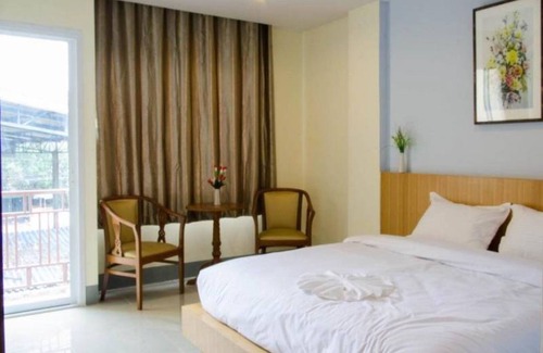 Sisaket Hotel | Family-Friendly Stay at The Impress Sisaket with Kitchen Access