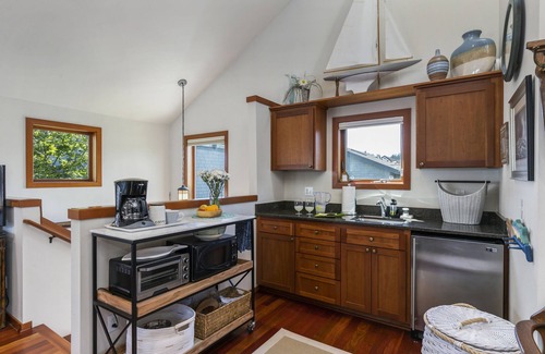 Indianola House | Exceptional Indianola Boathouse with Oceanfront Pool