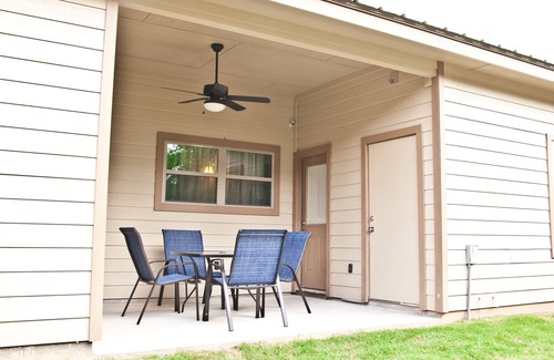 Kyle House | Discover The Indigo: Country Charm Near Town with Pool