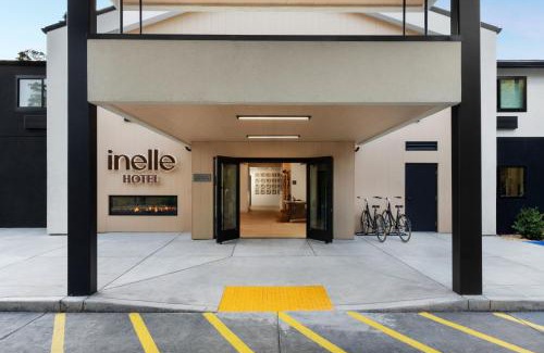 Oakhurst Hotel | Discover The Inelle, Oakhurst Yosemite: Pet-Friendly Retreat
