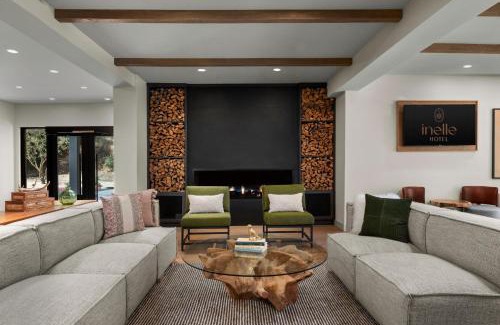 Oakhurst Hotel | Discover The Inelle, Oakhurst Yosemite: Pet-Friendly Retreat